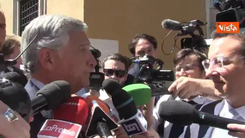 Governo, Tajani: "Parte di Forza Italia nel nuovo esecutivo? Una barzelletta" 
