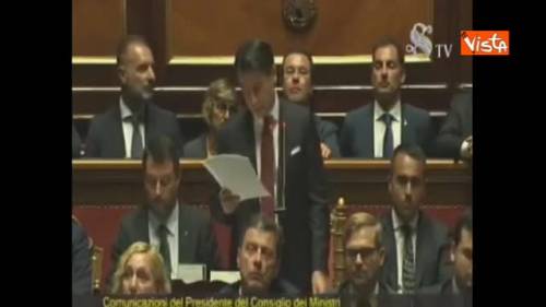 Conte riprende i Senatori che lasciano l'Aula, Casellati: "Basta tifoserie"