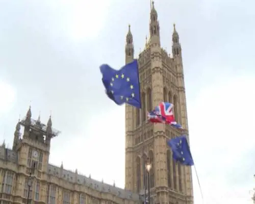 La Gran Bretagna smetterà di partecipare alle riunioni Ue da settembre