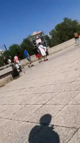 Lione, armato di coltello uccide un uomo e ne ferisce altri sei