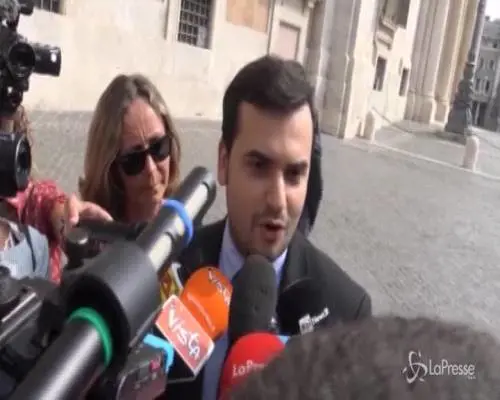 Governo, Sibilia: "Di Maio deve avere ruolo primo piano"