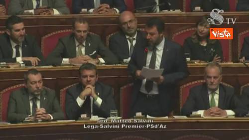 Dl Sicurezza, Salvini a Lamorgese: "Non si pieghi ai ricatti della sinistra"