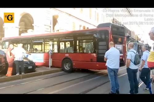 Autobus Atac in difficoltà