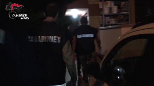 Racket, blitz dei carabinieri nel Napoletano: 7 arrestati