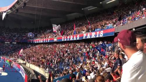 Neymar, la curva del Psg non perdona: il video degli insulti