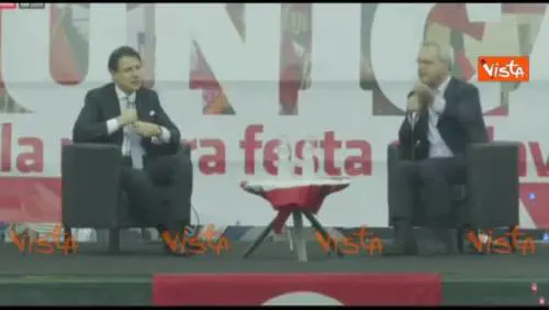Conte: "Sono sempre stato in mezzo alla gente falso che non incontrato i terremotati"