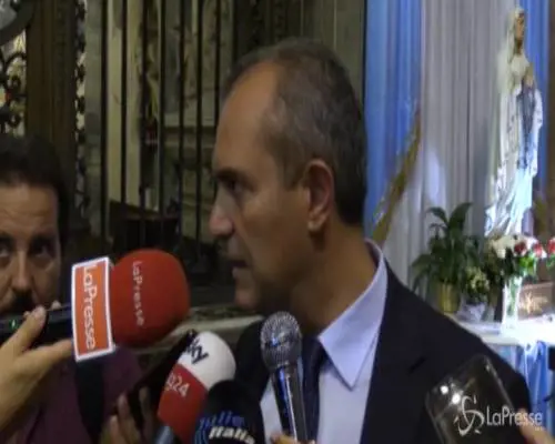  Criminalità Napoli, De Magistris: "Basta promesse, ci vuole più polizia"