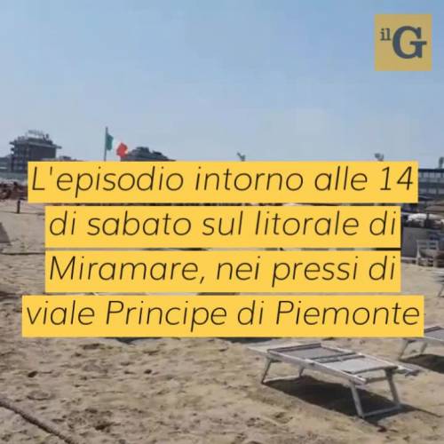 Atti osceni in spiaggia davanti alle donne. E il romeno filma tutto