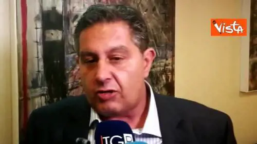 Referendum, Toti: “Firmerò qualsiasi cosa vada in direzione del maggioritario” 