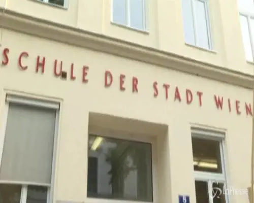 Austria al voto, Kurz in testa nei sondaggi