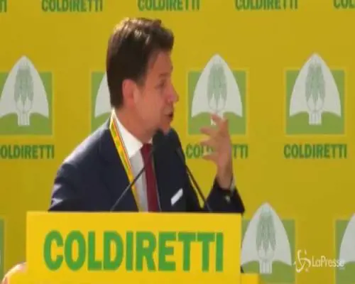 Clima, Conte: "Attenzione rinnovata, venerdì ha scioperato anche mio figlio"