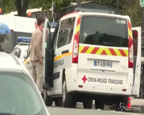 Parigi, assalto in Prefettura: morti quattro agenti