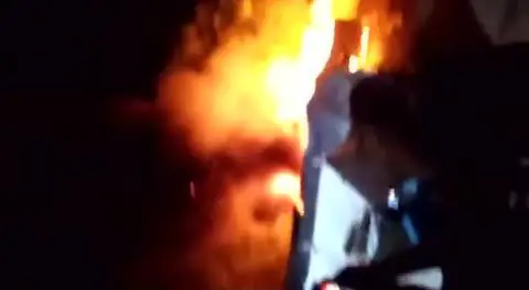 Samos, incendio nel campo migranti