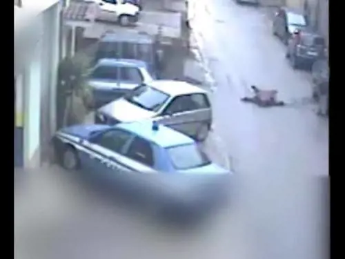 La 'ndrangheta degli "uomini d’onore": colpiscono alle spalle, travisati e alla presenza di un bambino