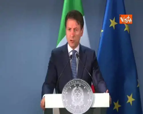 Conte: "Brexit formalizzata, è una notizia triste"