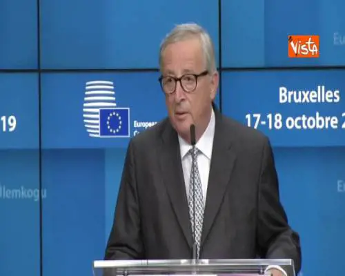 Juncker all'ultimo Consiglio Europeo: "Continuerò ad occuparmi di Europa" 