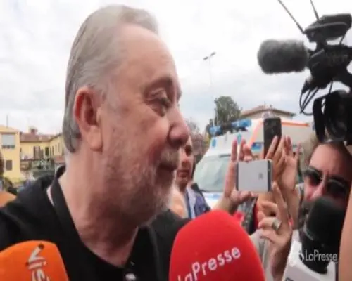 "Un mussoliniano alla corte di Matteo Renzi": Lele Mora sbarca alla Leopolda