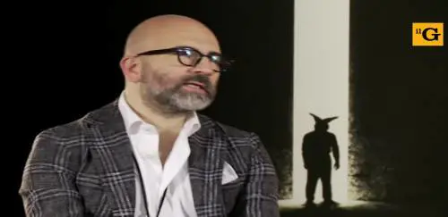 L'Uomo del Labirinto, Donato Carrisi e Toni Servillo: "Abbiamo fatto un grande lavoro di gruppo"