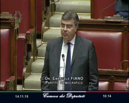 Fiano condanna gli insulti antisemiti da sinistra: "Parole immonde"