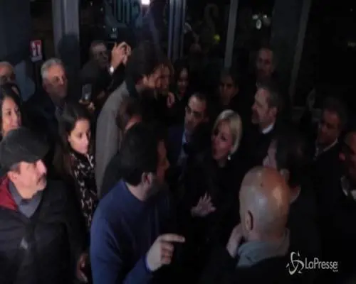 Salvini alla piazza delle Sardine: "Hanno l'ossessione per me"