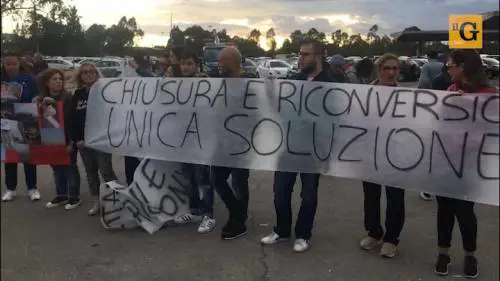 Taranto, medici e ambientalisti all'attacco: "Non si deve più inquinare"
