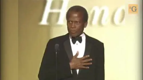 Sidney Poitier riceve l'Oscar alla carriera