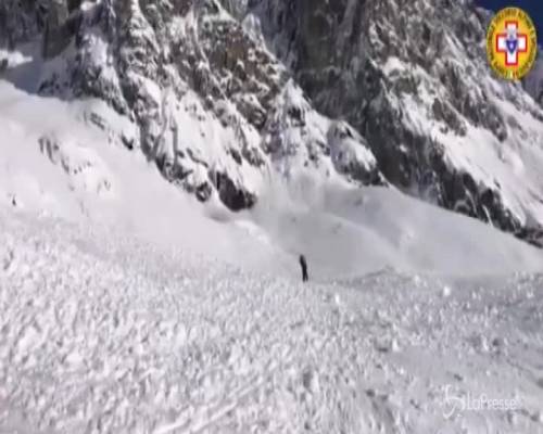 Valanga sul Monte Bianco, le operazioni di soccorso