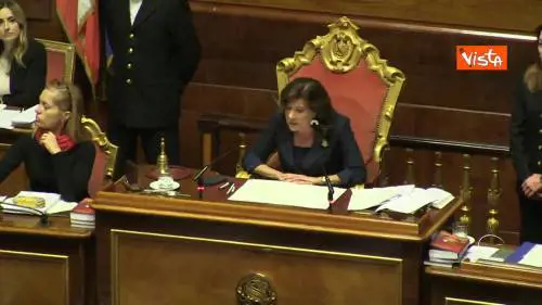 Casellati annuncia elezione Cartabia, standing ovation dell’aula