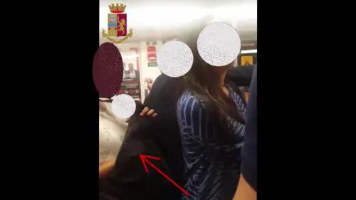 Milano, sgominata bandi di borseggiatori