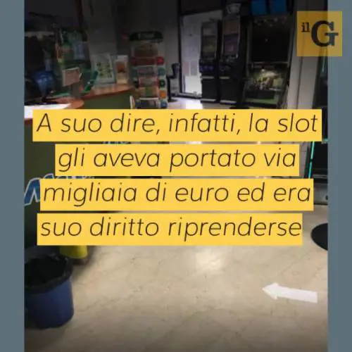 "Dammi i soldi". Algerino attacca un uomo che ha vinto alla slot machine