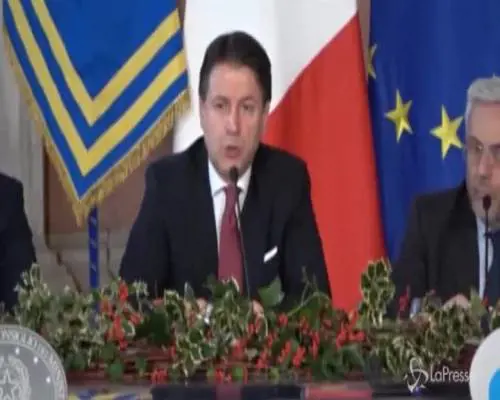 Conte raddoppia i Ministri: "Azzolina e Manfredi al posto di Fioramonti"