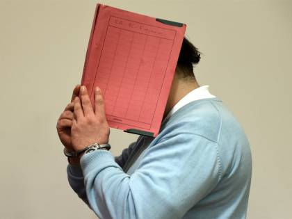 Ex infermiere tedesco confessa l’omicidio volontario di oltre 100 pazienti