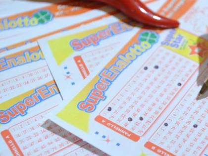 SuperEnalotto, 80 giorni per ritirare 55mila euro. E ora rischia di perderli