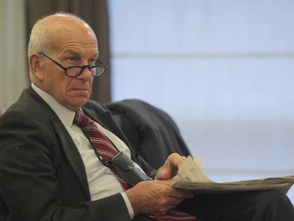 Bertinotti contestato: "Vergogna, hai il vitalizio"