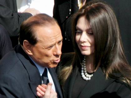 Berlusconi fa ricorso contro la sentenza di dirvorzio dalla Lario