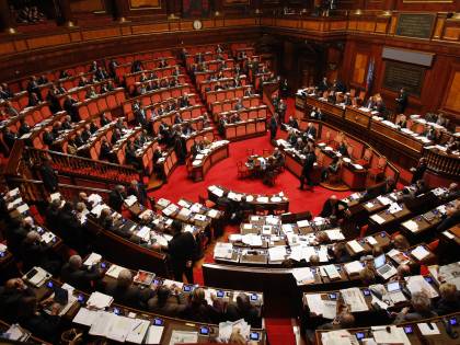 Riforme, emendamento ripristina l'immunità per tutti i parlamentari
