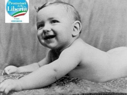 Saronno, in mostra le foto dell'infanzia del Cav