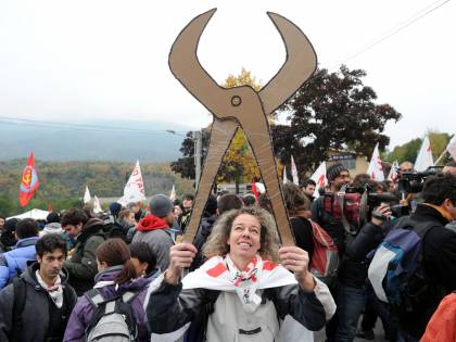 Adesso ci vendono i No Tav per partigiani