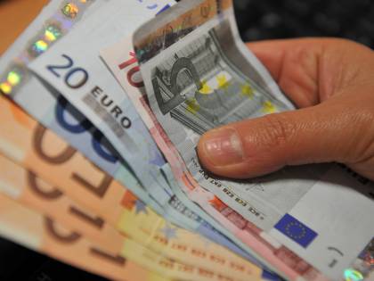 La banca "bomba" tedesca: ora scatta l'allerta tra i clienti
