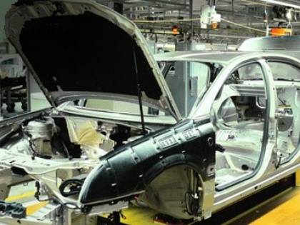 Per l'auto la festa è già finita. Ottobre annulla il mini boom