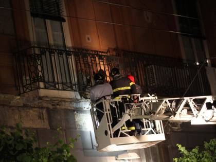Napoli, crolla balcone alla festa di San Ciro