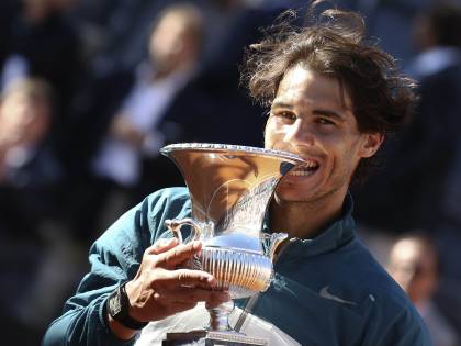 Open d'Italia, Nadal travolge Federer: re di Roma per la 7ª volta