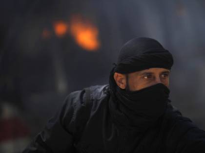 La Russia colpisce Al Jolani, il leader di Al Qaida in Siria