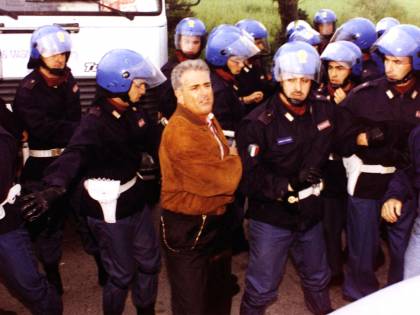 Il superpoliziotto del G8 alla gogna
