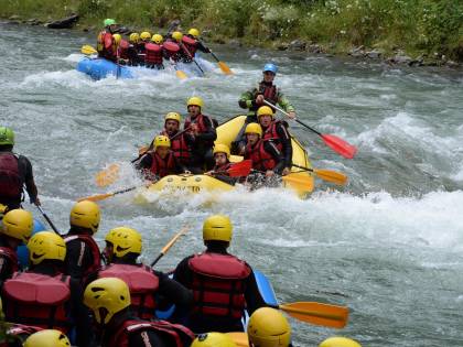 I giocatori della Roma si danno al rafting