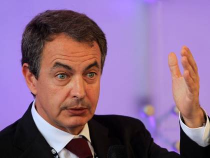 Dal ministro Usa a Zapatero quelli che hanno già svelato il complotto contro il Cav