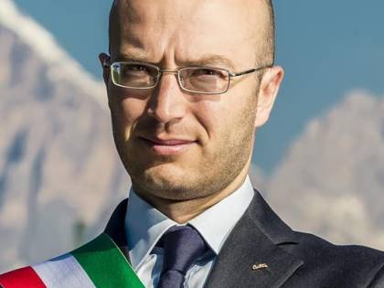 Il sindaco scrive a Napolitano: "Esiliato dai pm come un boss"