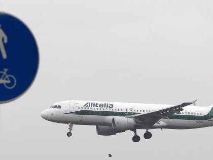 Alitalia-Poste, Ue pronta a esaminare il caso