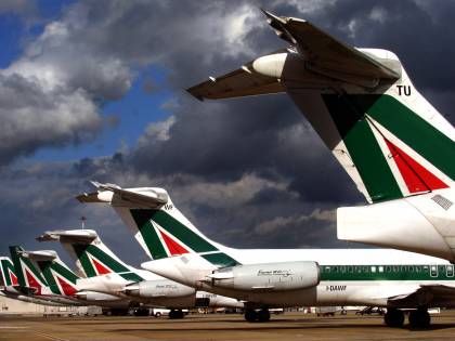 Alitalia, Lupi: "Non possiamo essere la Cenerentola di Air France"