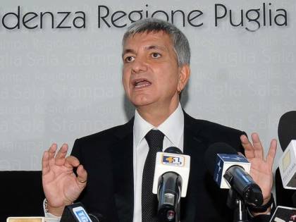 Vendola assume altri 200 burocrati. Coi nostri soldi